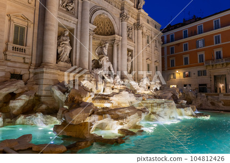 The Trevi Fountain At Night In Rome The Trevi Fountain At Night In Rome 104812426