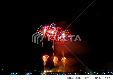 大曲花火大會 2022 雨或晴花火大會 第 94 屆全國花火大會 8 月 27 日 秋田縣大仙市 104812556