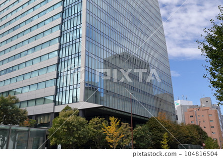 Skyscrapers around Nagoya Station (Nagoya Lucent Tower, Nagoya City, Aichi Prefecture) Skyscrapers around Nagoya Station (Nagoya Lucent Tower, Nagoya City, Aichi Prefecture) 104816504