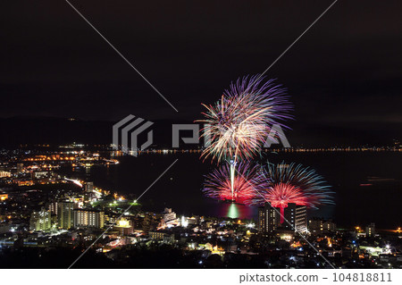 [Nagano Prefecture] Lake Suwa fireworks display 104818811