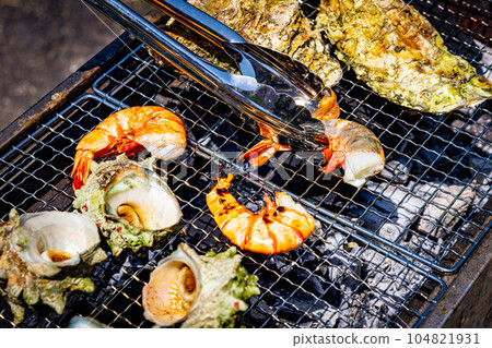 Seafood grilled on the barbecue Seafood grilled on the barbecue 104821931