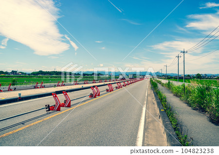 4-lane highway construction Saitama Prefectural Road No. 27 Higashi-Matsuyama Konosu Line 2023.07 d-3 Emphasis on warm and cold colors 104823238