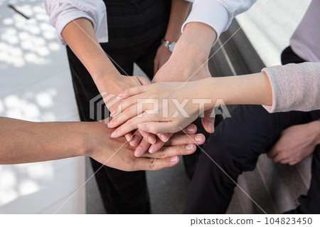 close up of business people shaking hands close up of business people shaking hands 104823450