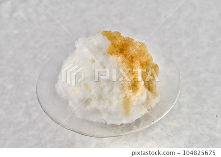 shaved ice in a glass bowl 104825675