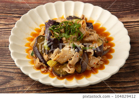 Spicy stir-fried pork belly and eggplant Spicy stir-fried pork belly and eggplant 104829412
