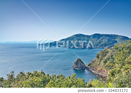 [View from Matsumiharashidai in Tode] Tsumo, Ine-cho, Yosa-gun, Kyoto Prefecture 104833172