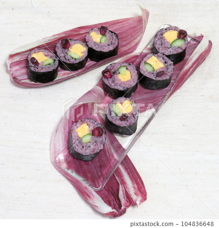Yamato Rouge 2: Pink Seaweed Roll 104836648