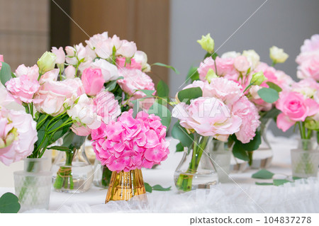 粉紅色的花，愛情運氣，婚姻運氣，增加運氣，婚宴大廳 104837278