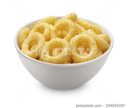 Crispy onion rings in bowl isolated on white background 104845207
