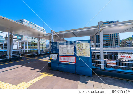 Yokohama cityscape in Japan, overlooking Totsuka Station, Totsukana Deck, etc. 104845549