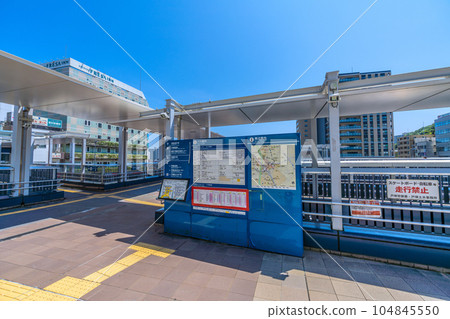 日本橫濱城市景觀,俯瞰戶塚站、戶塚甲板等 日本橫濱城市景觀,俯瞰戶塚站、戶塚甲板等 104845550