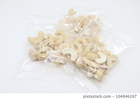 individually wrapped cashew nuts 104846287