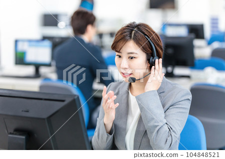 電話接線員業務場景 104848521