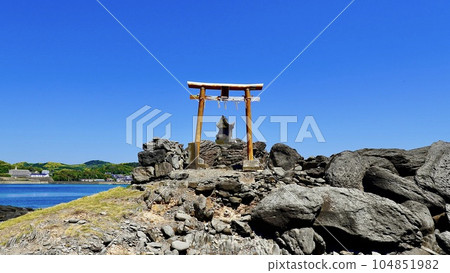 Torii of Iki Shrine in Iki, Nagasaki Prefecture Torii of Iki Shrine in Iki, Nagasaki Prefecture 104851982