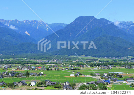Azumino in summer, the countryside and the Northern Alps Azumino in summer, the countryside and the Northern Alps 104852274