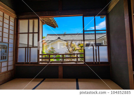 [Gifu Prefecture] Edo Castle Town House Katsukawa Family 104852885