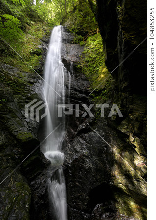 Dragonfly Falls (Kawakami-mura, Yoshino-gun, Nara) Dragonfly Falls (Kawakami-mura, Yoshino-gun, Nara) 104853255