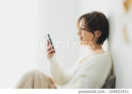 Lifestyle autumn/winter image Lifestyle autumn/winter image 104853451