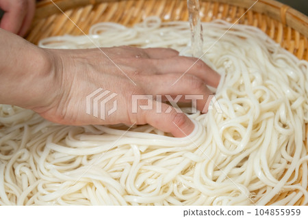 Udon  104855959