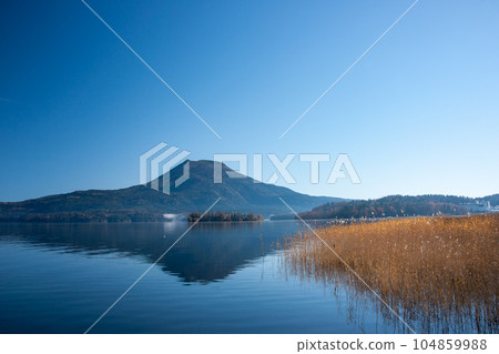 阿寒湖和阿寒山 104859988