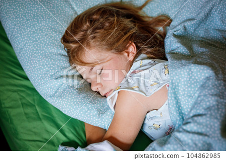 Cute Little Preschool Girl Sleeping In Bed. Adorable Preschool Child Dreaming, Healthy Sleep Of Children By Day. Deep Sleeping Of Toddler. Kids Resting. 104862985