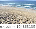Tottori sand dunes 104863135