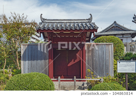 Nagasaki Kofukuji Former Tojin Mansion Gate 104863814