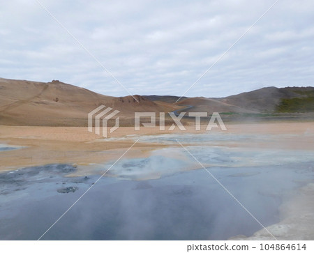 Iceland Summer Hverir Iceland Summer Hverir 104864614