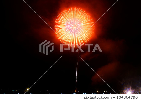 大曲花火大會 2022 雨或晴花火大會 第 94 屆全國花火大會 8 月 27 日 秋田縣大仙市 大曲花火大會 2022 雨或晴花火大會 第 94 屆全國花火大會 8 月 27 日 秋田縣大仙市 104864796