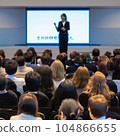 人們聽講座的背影 104866655