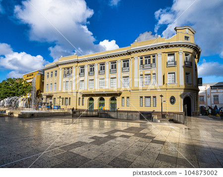 Fountain in Praca da Se, historic center of the city of Salvador da Bahia, Brazil. Fountain in Praca da Se, historic center of the city of Salvador da Bahia, Brazil. 104873002