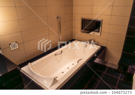 單元浴室 104873273