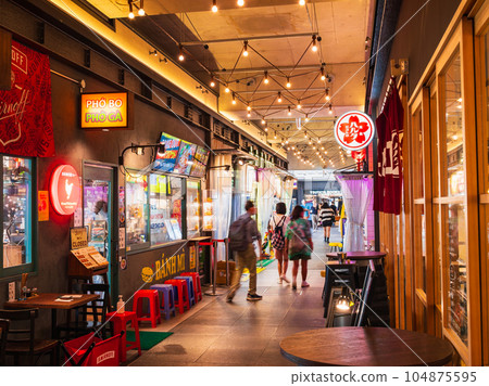 Shimokitazawa Mikan Restaurant District in Shimokita 104875595