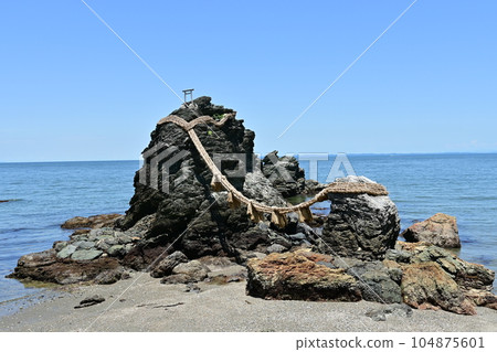 Meoto Iwa (Futami Okitama Shrine) and Sacred Space Meoto Iwa (Futami Okitama Shrine) and Sacred Space 104875601