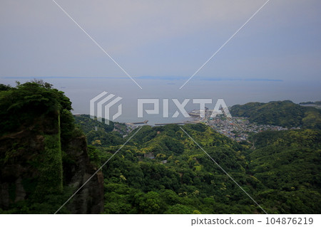 Kanaya fishing port from Mt. Nokogiri summit observatory / Chiba Prefecture 104876219