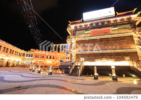 building, hotel, macau 104892479