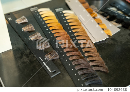 Hair salon coloring sample 104892688