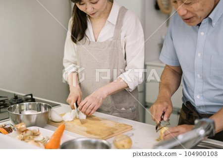 cooking together as a couple 104900108