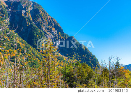[秋季材料]錦州上高地/徒步風景[長野縣] 104903543