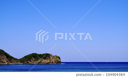 Seascape with Iki foundation stone on Iki Island, Nagasaki Prefecture 104904364