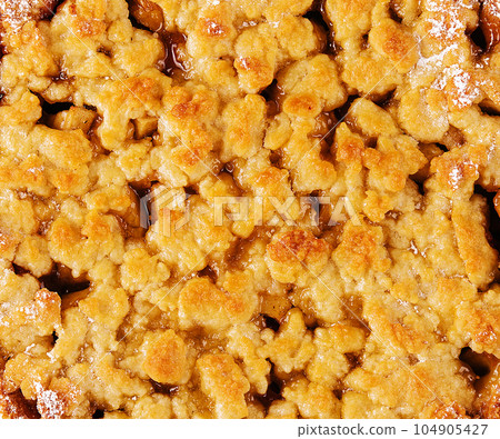 Homemade grated cake tart with lemon curd Homemade grated cake tart with lemon curd 104905427