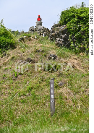 地藏菩薩眺望梯田 地藏菩薩眺望梯田 104908330
