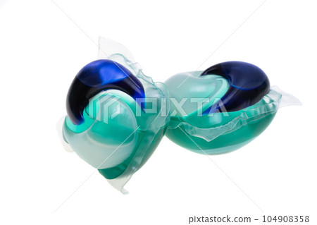 capsules for washing isolated 104908358