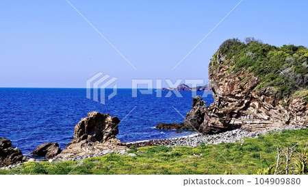 長崎縣壹岐市顯示地殼運動的三崎斷層 104909880