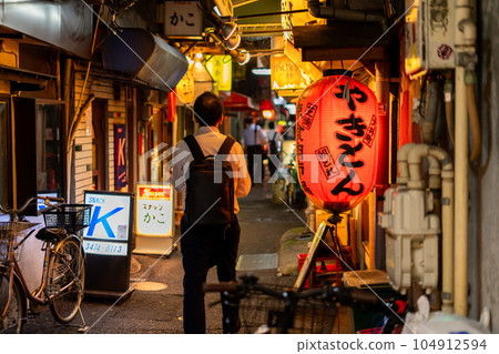 《Tokyo》Back alley bar district, in front of Oimachi station 《Tokyo》Back alley bar district, in front of Oimachi station 104912594