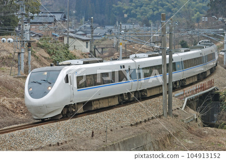 北陸本線 Isurugi-Kurikara JR West 681 系列 T01 編隊(金澤)Thunderbird 北陸本線 Isurugi-Kurikara JR West 681 系列 T01 編隊(金澤)Thunderbird 104913152