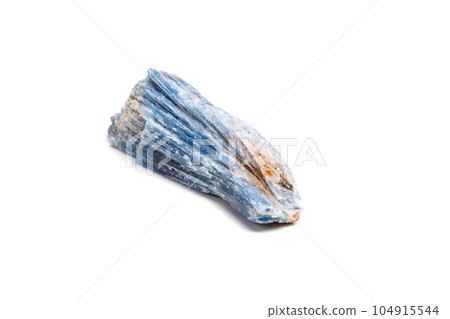 Macro mineral stone Kyanite a white background 104915544