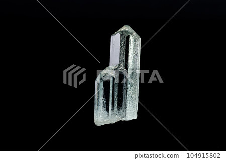 Macro mineral stone Aquamarine on a black background 104915802