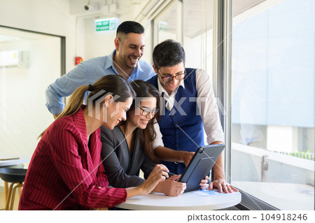 Group of business team meeting and brainstorming at office Group of business team meeting and brainstorming at office 104918246