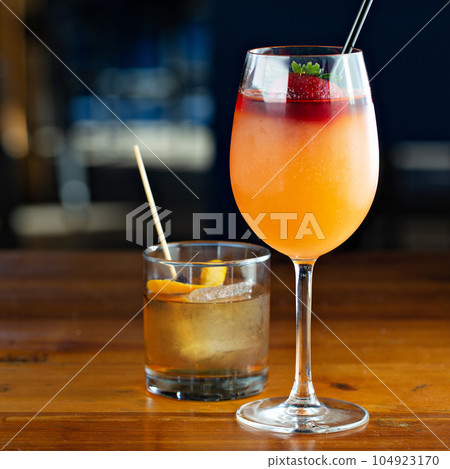 Frose cocktail on the bartop 104923170